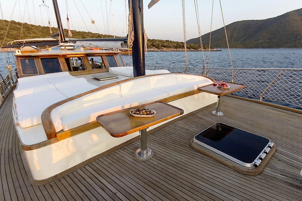 Afloatbnb